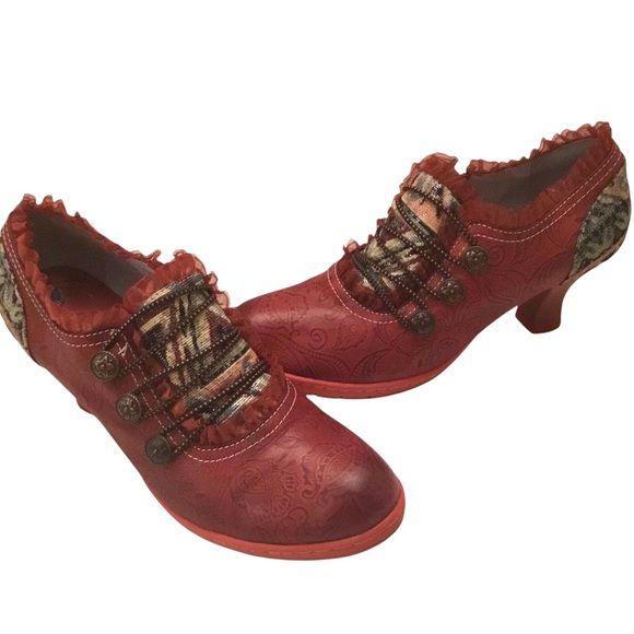 SOCOFY Victorian Red Leather Tapestry Buckle Button Heeled Shoes Size: 40/US 9 - Picture 1 of 16